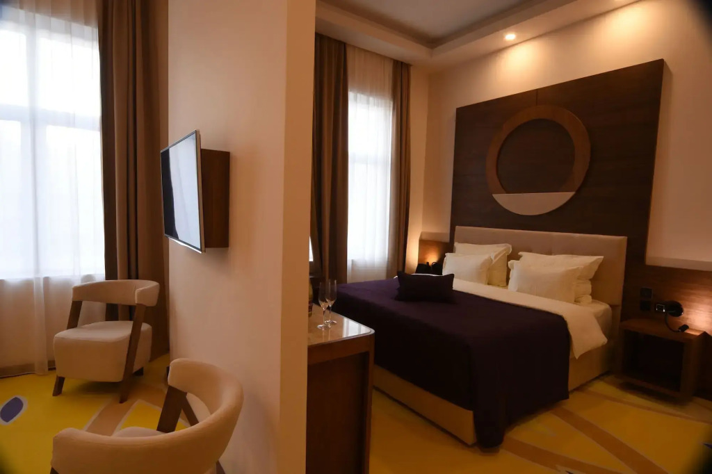 Hotel City Savoy — фото 2