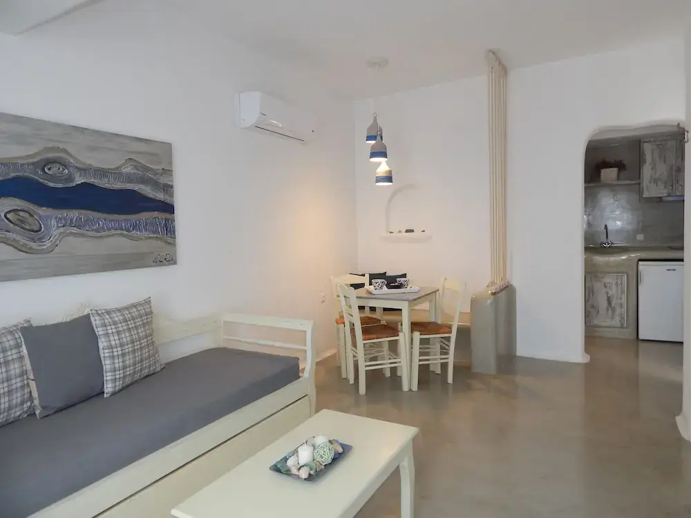 1 Bedroom Deluxe Apartment with balcony and with sea view