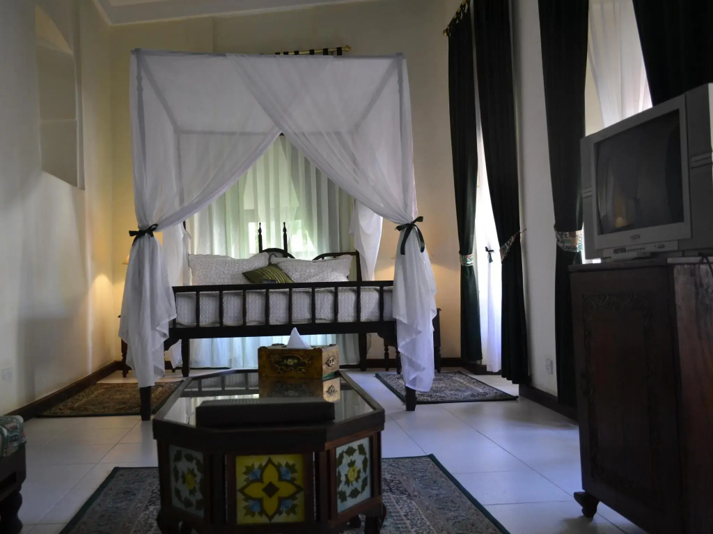 豪華三人間，設有露台及景觀