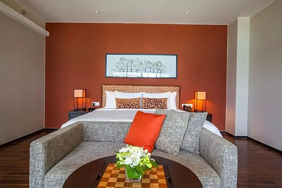 Classic Garden Double Suite (full double bed)