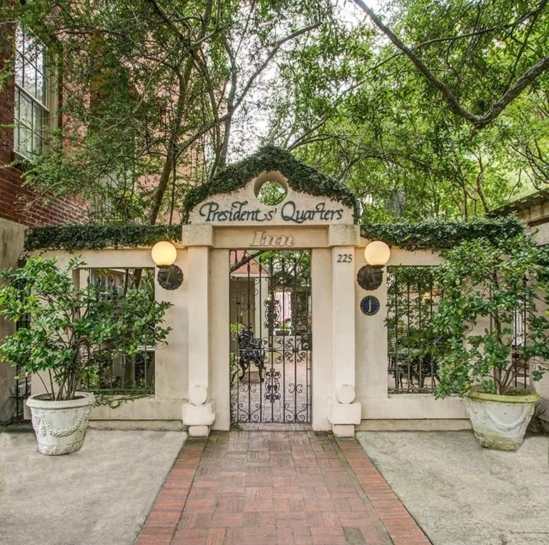The Presidents' Quarters Inn