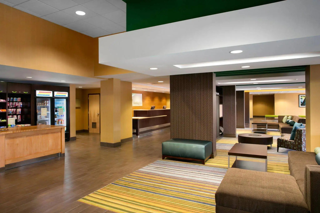 Aviator Hotel & Suites, Best Western Signature Collection - Général