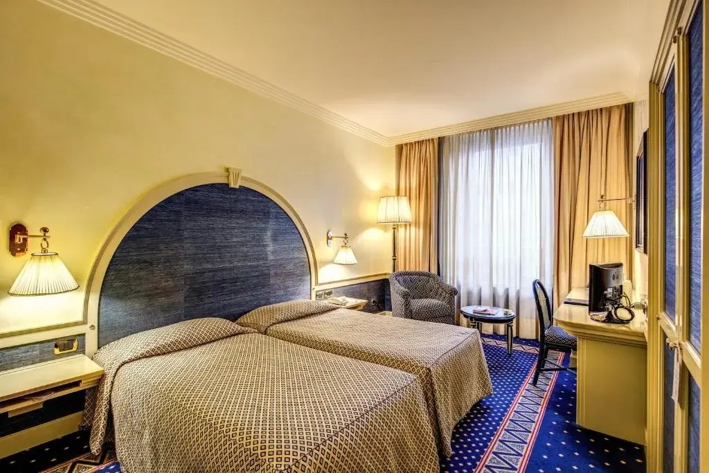 Double room (twin beds)