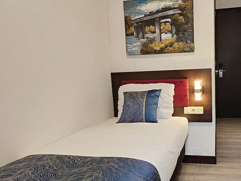 Standard Single room (single bed)