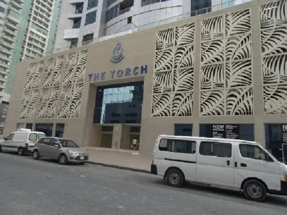 1- bed Dubai Marina Apartment in Prime Location