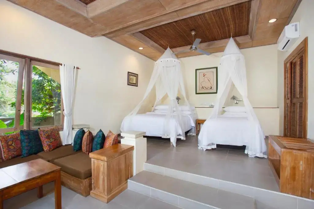 Deluxe Double room with balcony (twin beds)
