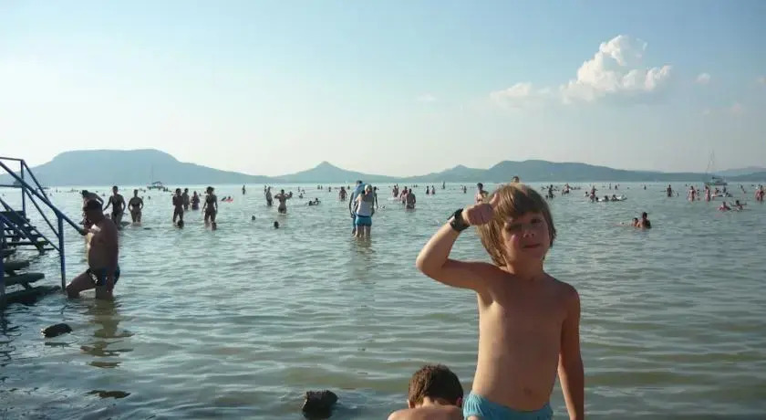 Kaponya Nyaralóház - фото 4