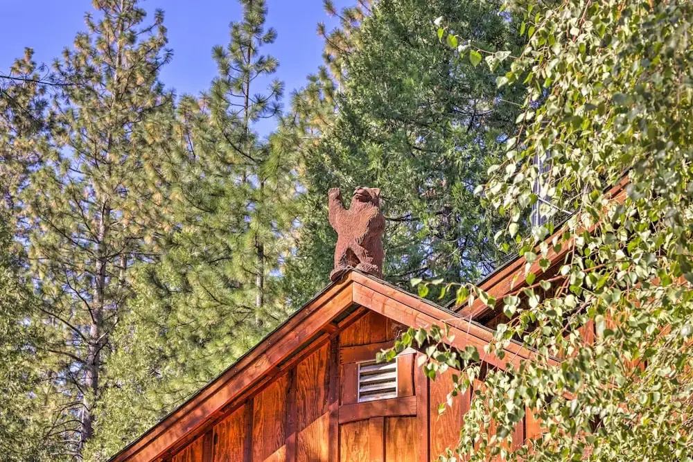 Near Hikes: Arnold Cabin w/ EV Charger & Fire Pit