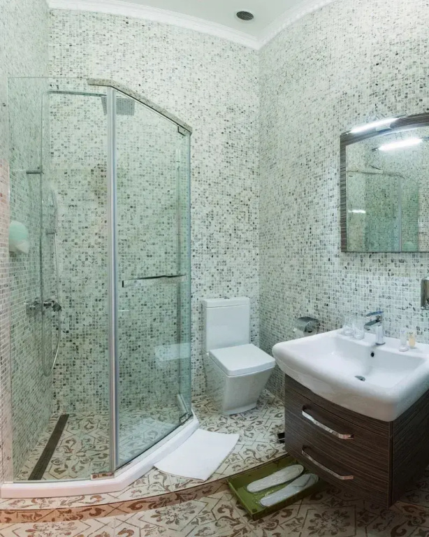 Comfort room