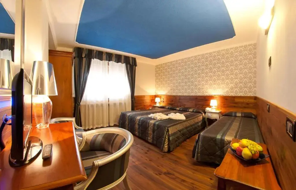 Hotel Cles - Chambres