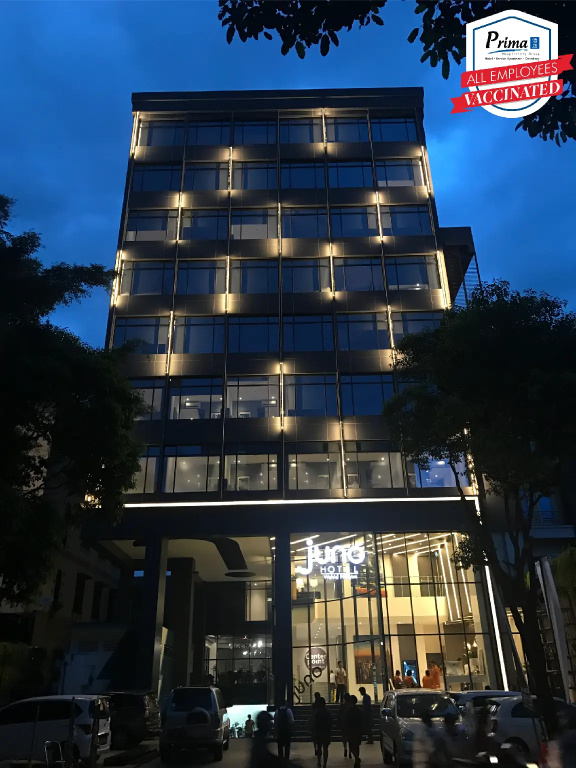 Juno Tanah Abang Jakarta Room Type - Deluxe Queen Room