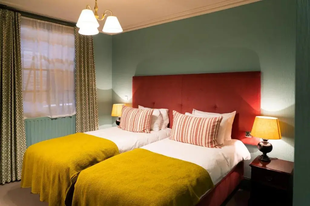Green Dragon Hotel - Chambres