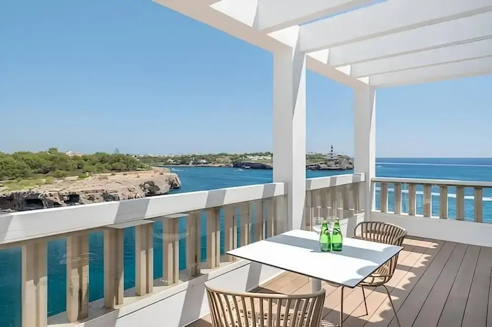 1 Bedroom Superior Apartment with balcony
