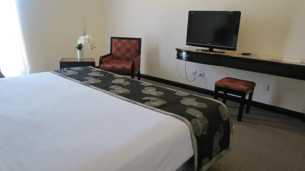Deluxe Double room (full double bed)
