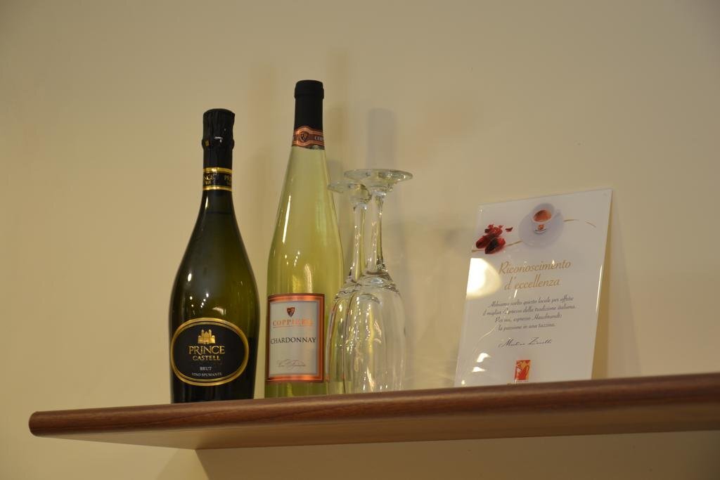 gallery_image_hidden_18