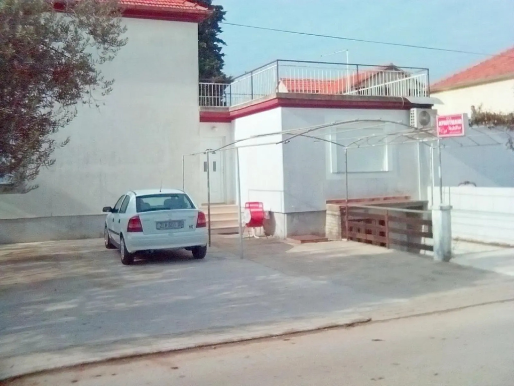Apartments Danijel