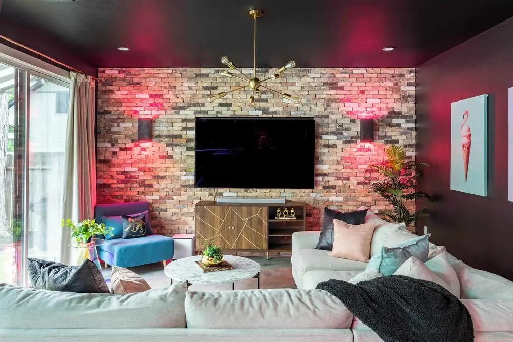Upstay: Luxe Pool Retreat7 Min to Rainey St