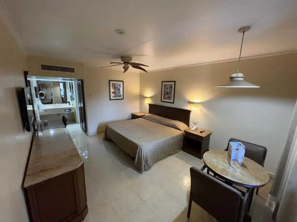 Economy room