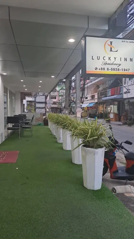 Lucky Inn Residency