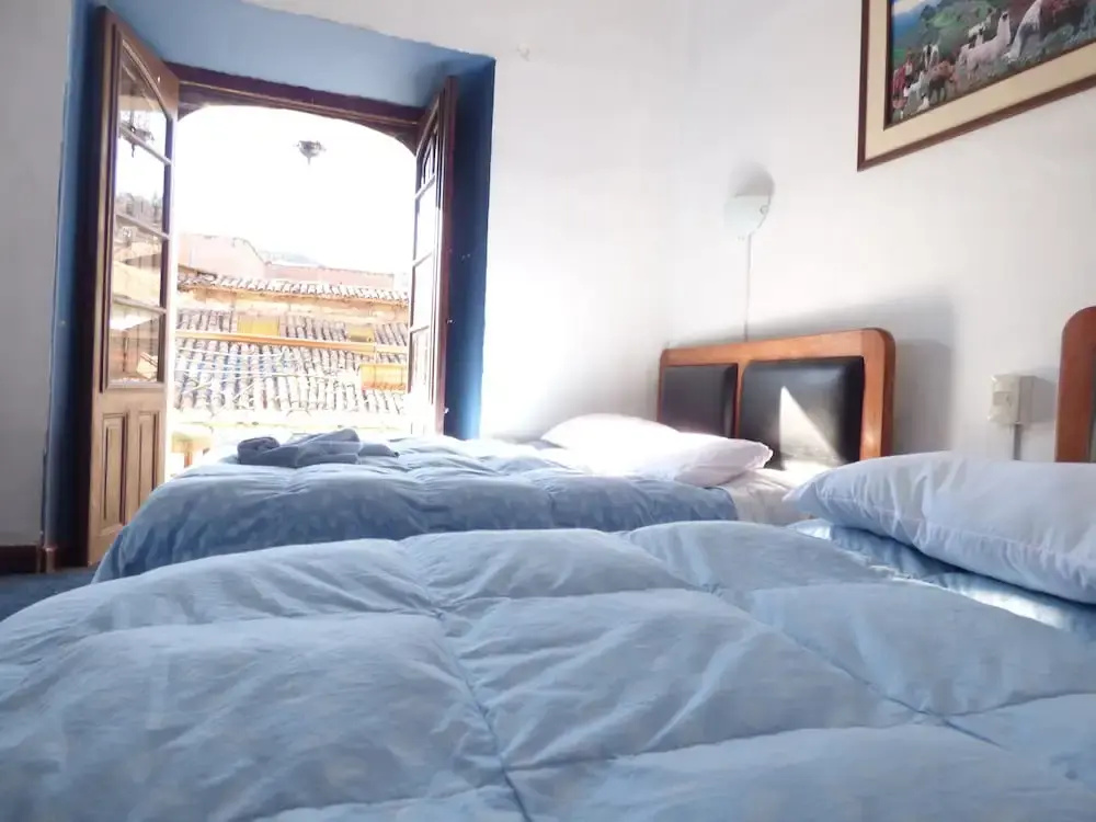 Standard Double room with balcony (full double bed)