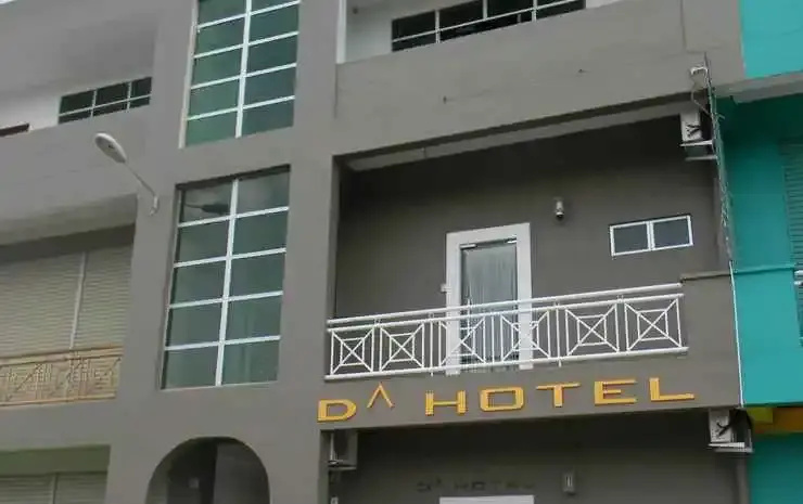 D Hotel Inanam
