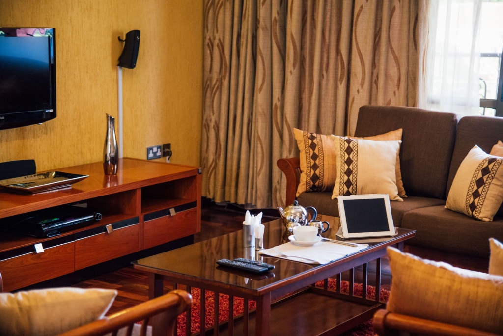 GemSuites State House — 3