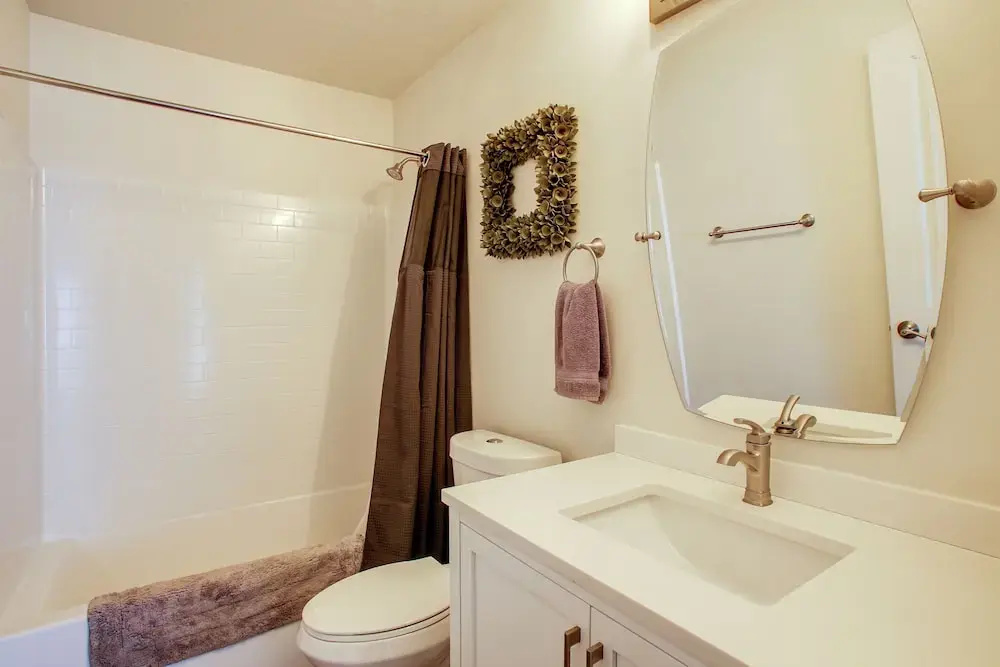 1 Mi to Dtwn Cda: Pet-friendly Home w/ Patio! — фото 6