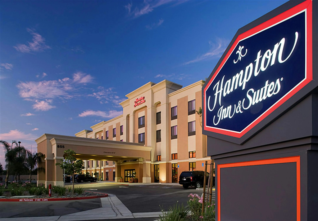 Hampton Inn & Suites Clovis-Airport North
