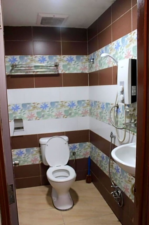 New Wave Hotel Nilai 1