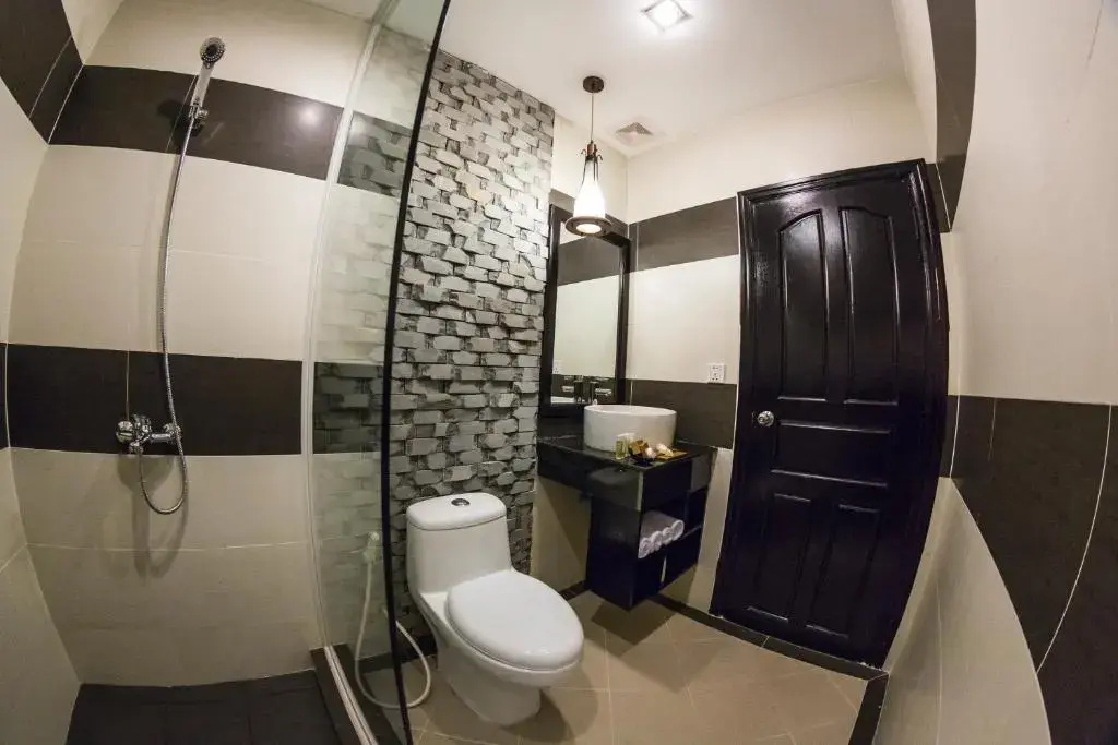 Apsor Palace Hotel — 1