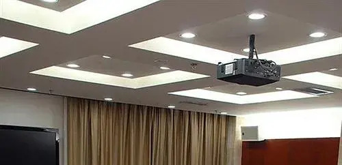 Jiugang Hotel (Jiayuguan Guancheng Fangte Phase 2 Huaboyuan) — фото 5