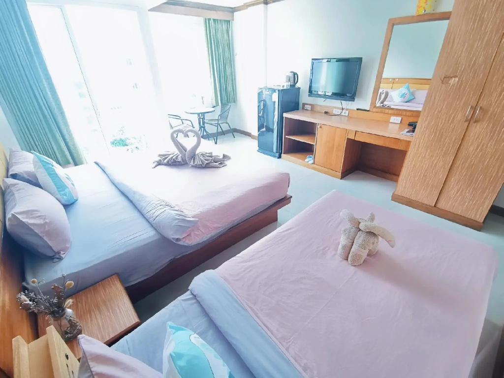 Standard Double room (twin beds)