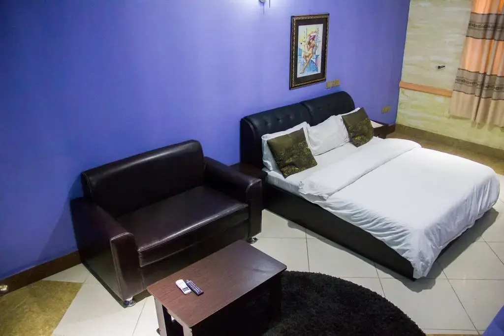 Rita's Events and Suites - Chambres