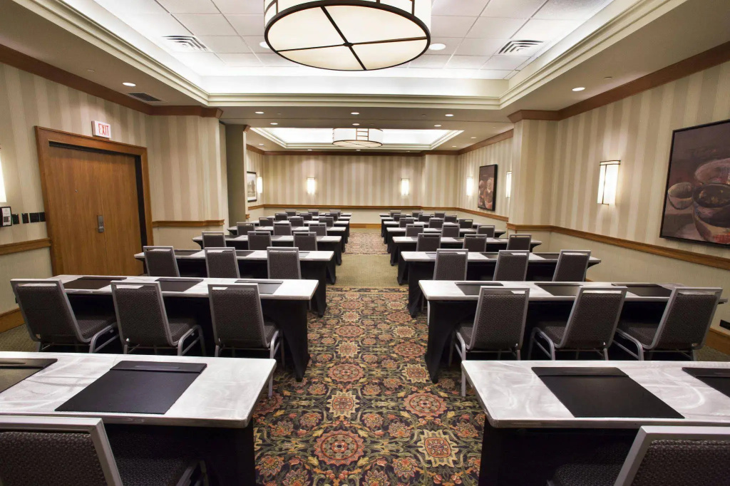Hilton Chicago/Oak Brook Suites - Général