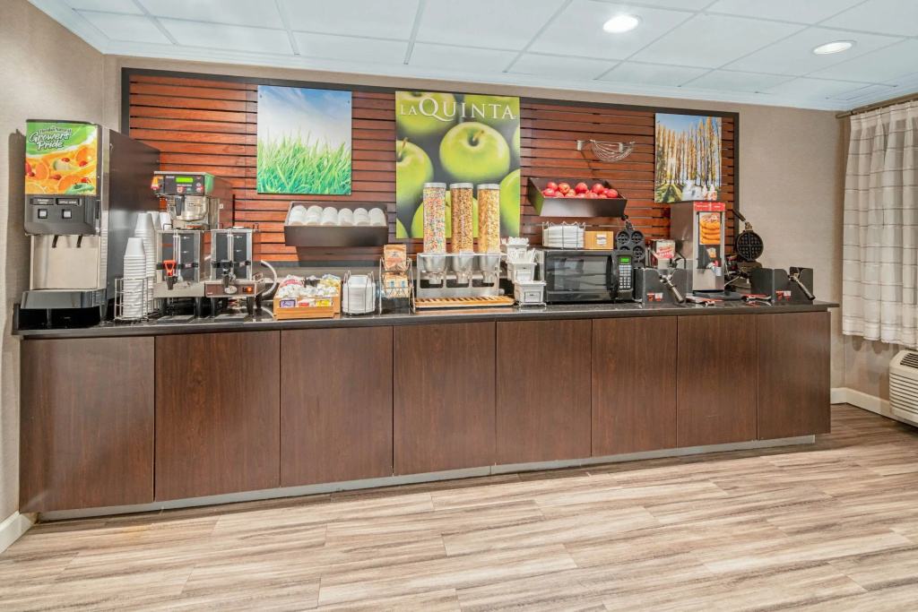 La Quinta Inn & Suites by Wyndham Baton Rouge Siegen Lane - Général