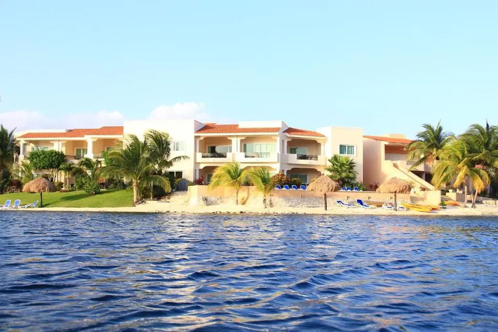 Beach & Waterfront