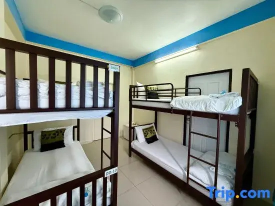 Bed in Dorm (female dorm)