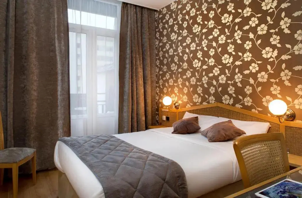 Logis Hôtel du Midi - Saint Etienne Sud - Chambres