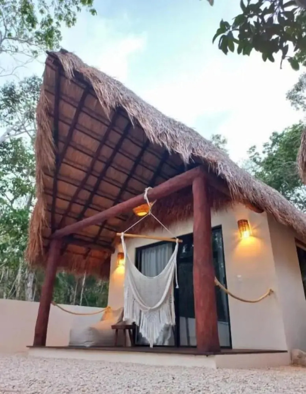 Deluxe Quadruple Suite with courtyard view