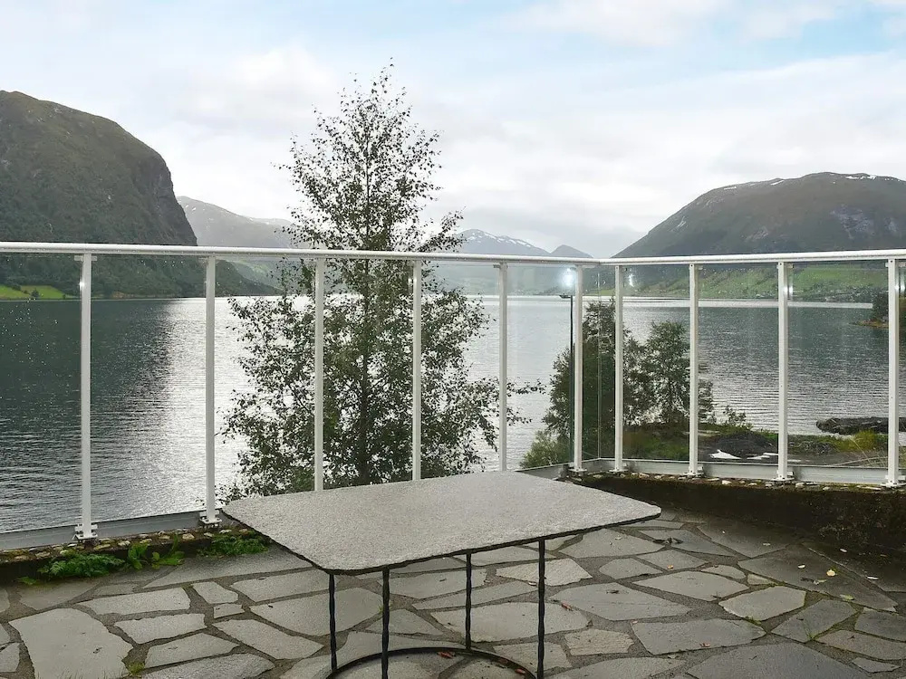 8 Person Holiday Home in Skei i Jølster