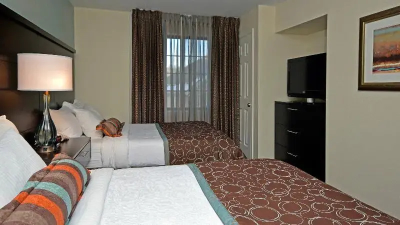 Staybridge Suites Cincinnati North by IHG - Chambres