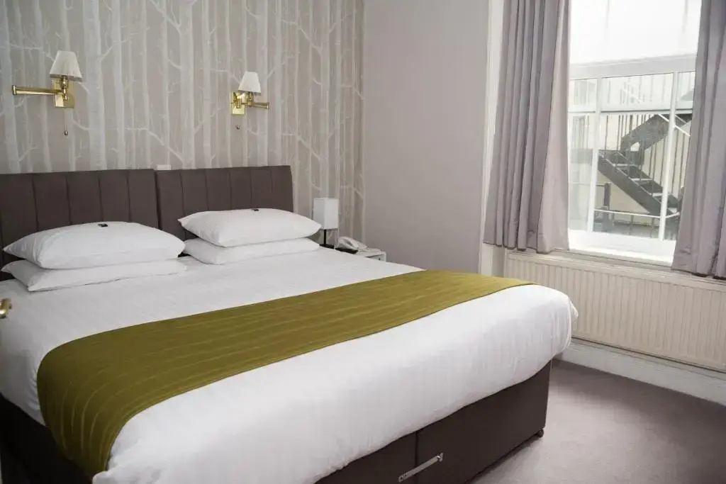 Standard Double room (full double bed)