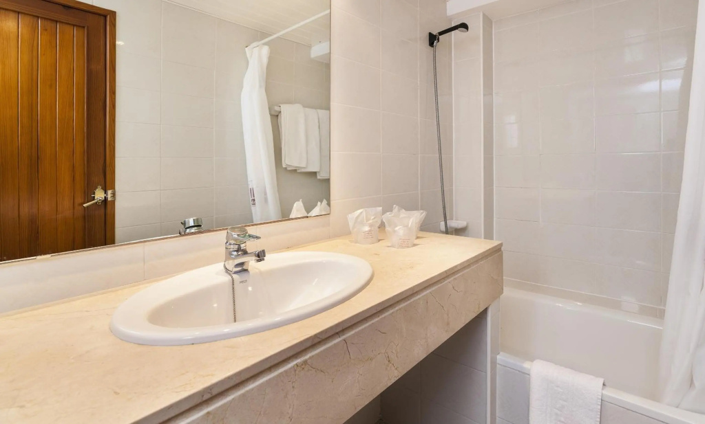 Hotel photo 42