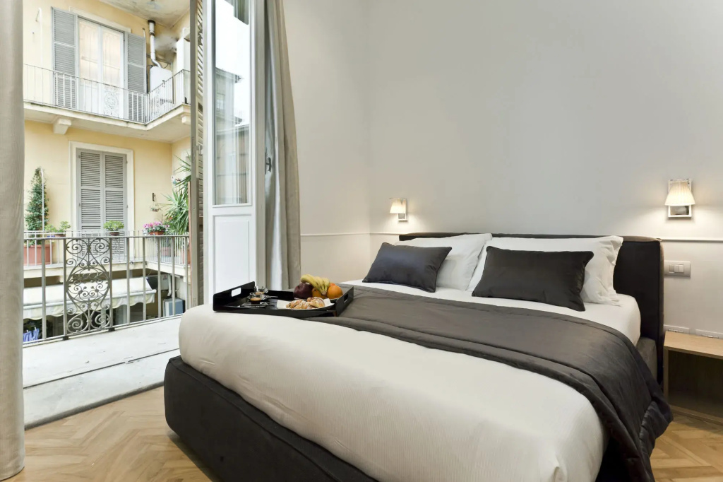 Balcony & Terrace