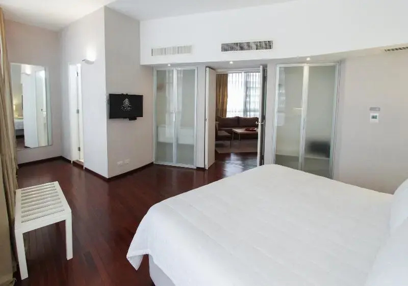 Standard Suite