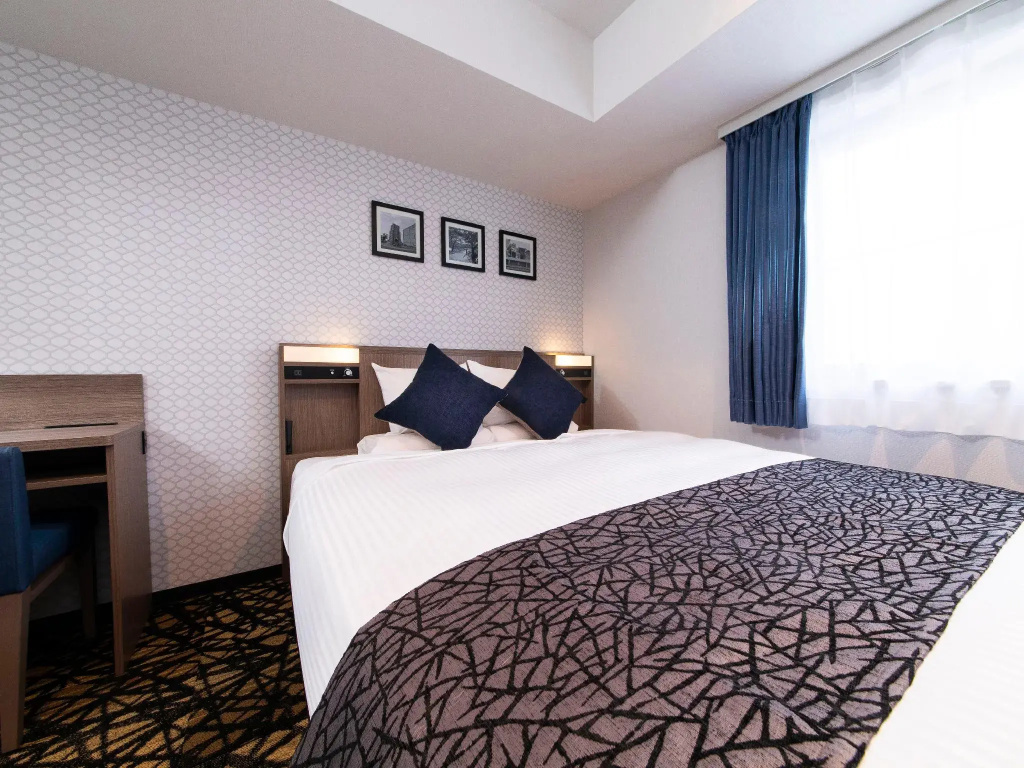 Standard Double room (full double bed)