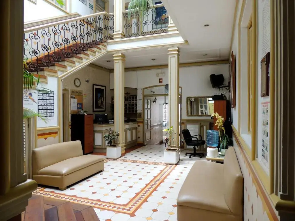Hostal La Orqudea - Chambres
