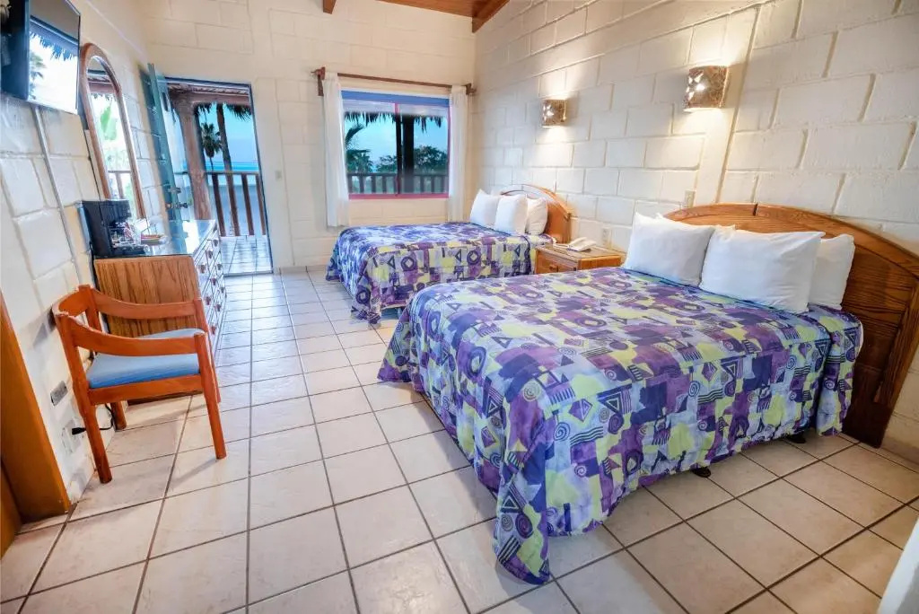 Standard Double room with sea view (full double bed)