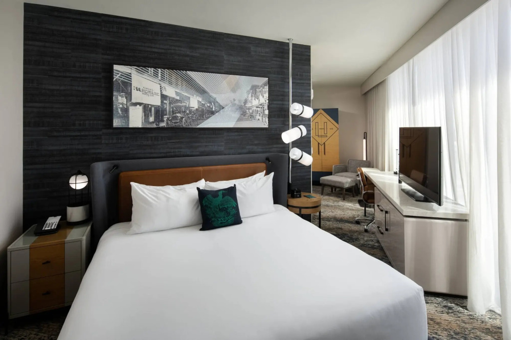 Luminary Hotel & Co., Autograph Collection — фото 5