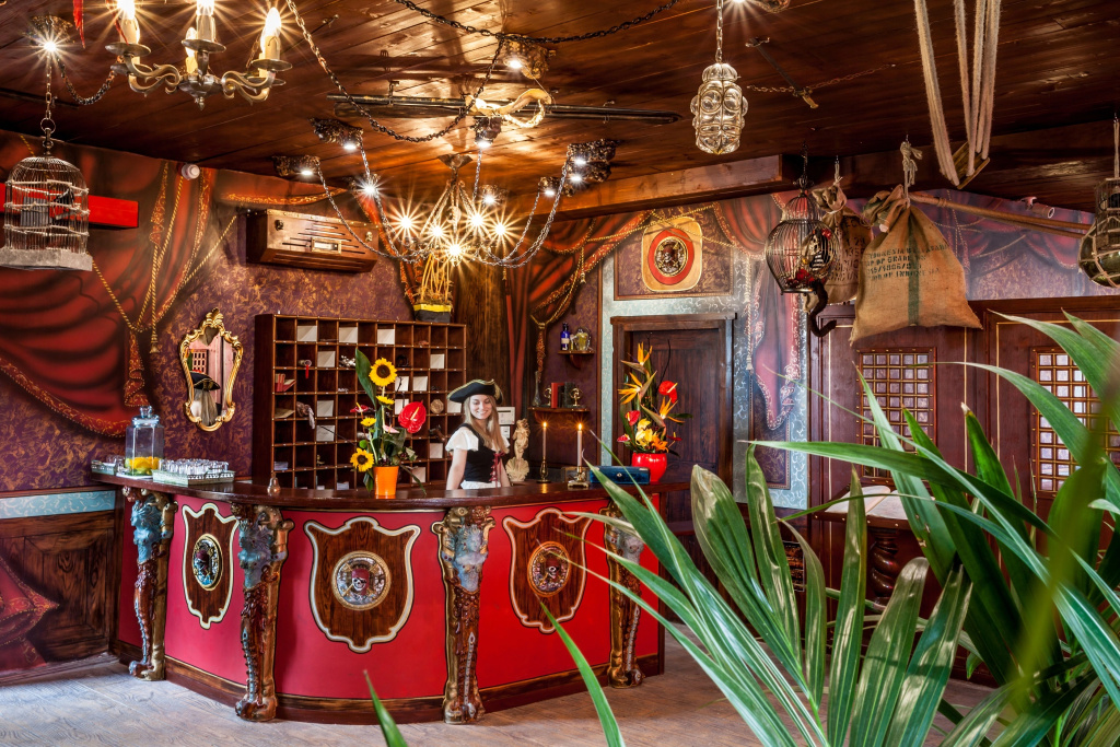 Hôtel Cap Pirate: Фото объекта из Shelterz